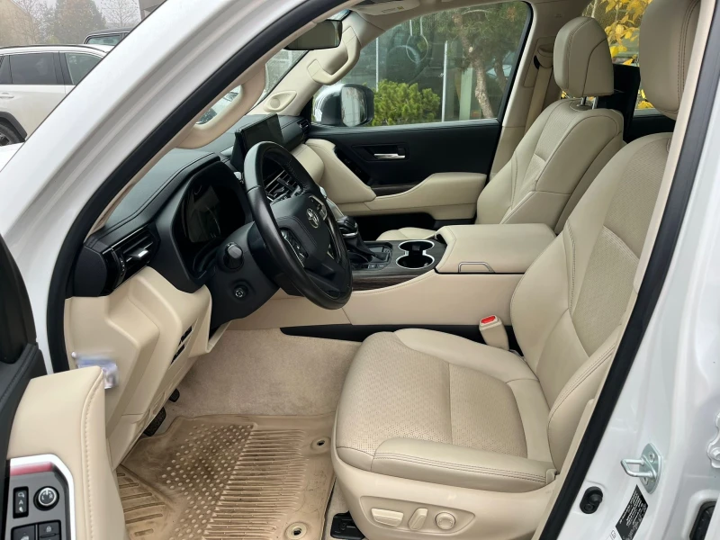 Toyota Land cruiser 300 3.5 V6 , снимка 6 - Автомобили и джипове - 52393409