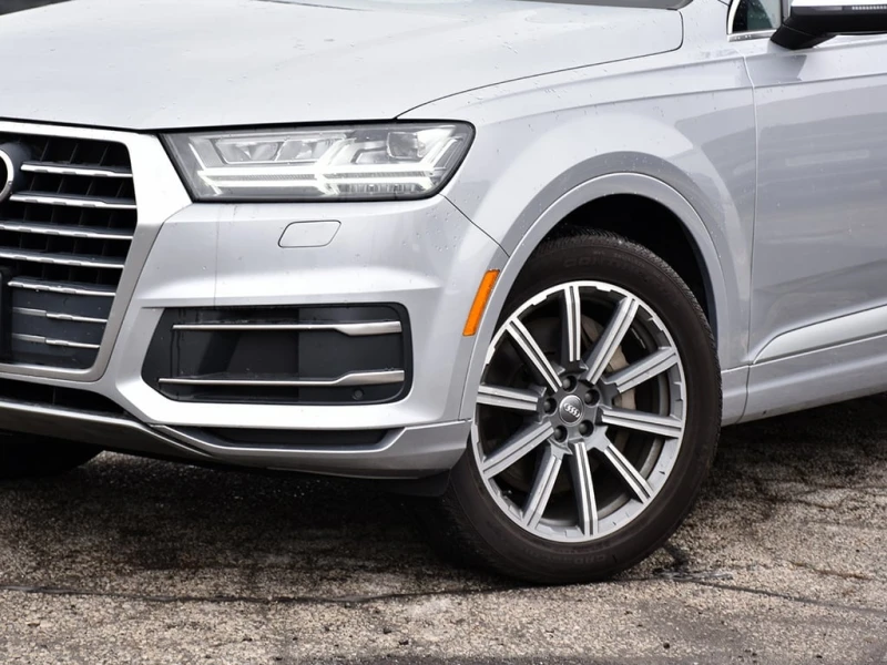 Audi Q7 * Progressiv 55 TFSI quattro * CARFAX * ЦЕНА ДО БГ, снимка 6 - Автомобили и джипове - 53045217