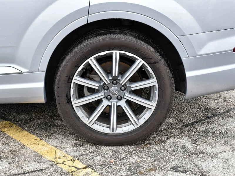 Audi Q7 * Progressiv 55 TFSI quattro * CARFAX * ЦЕНА ДО БГ, снимка 8 - Автомобили и джипове - 53045217