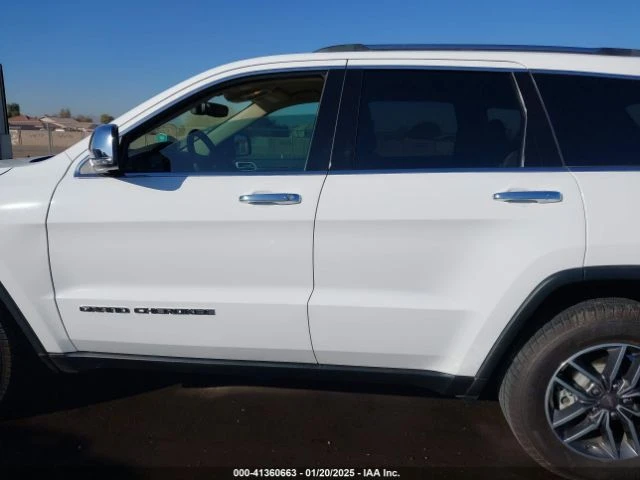 Jeep Grand cherokee, снимка 13 - Автомобили и джипове - 49158104