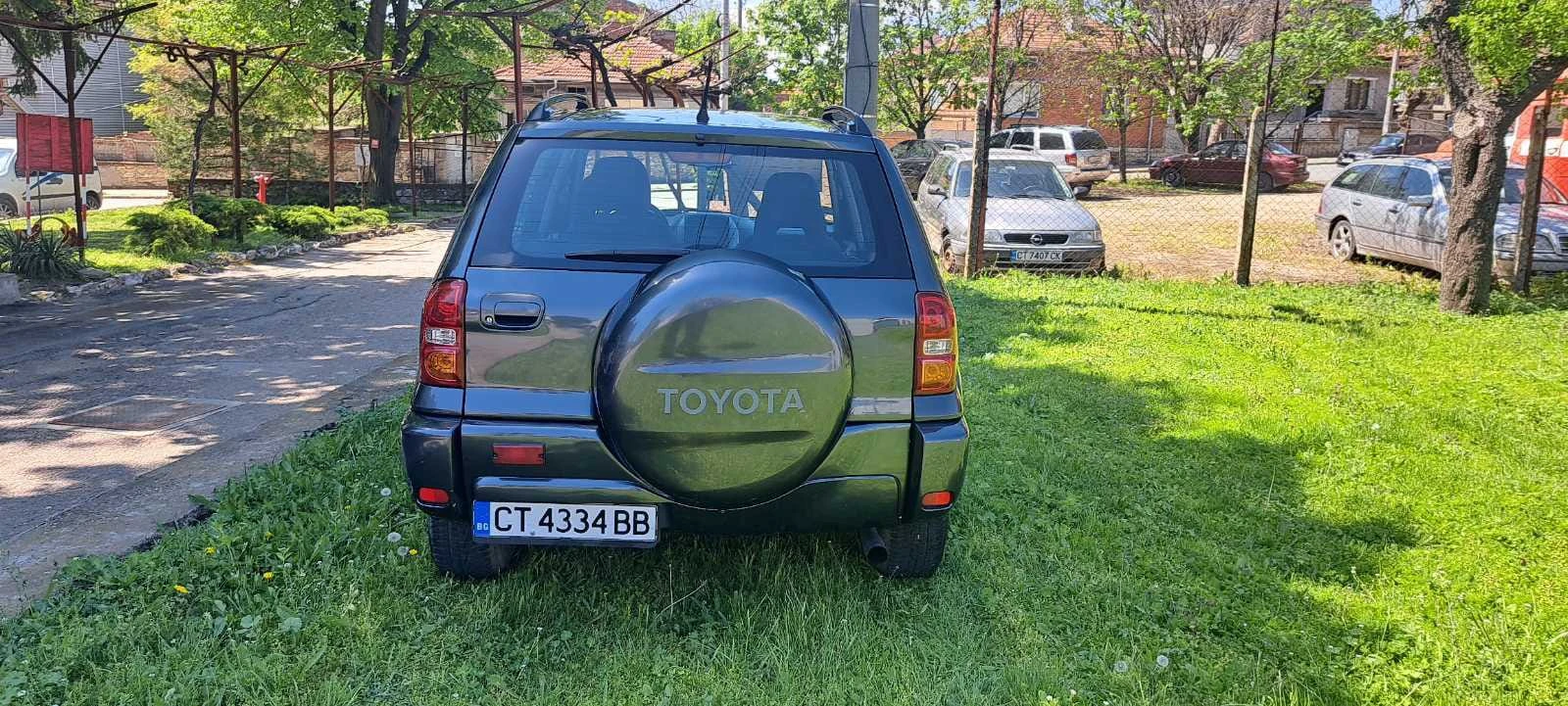 Toyota Rav4 2.0d - изображение 3