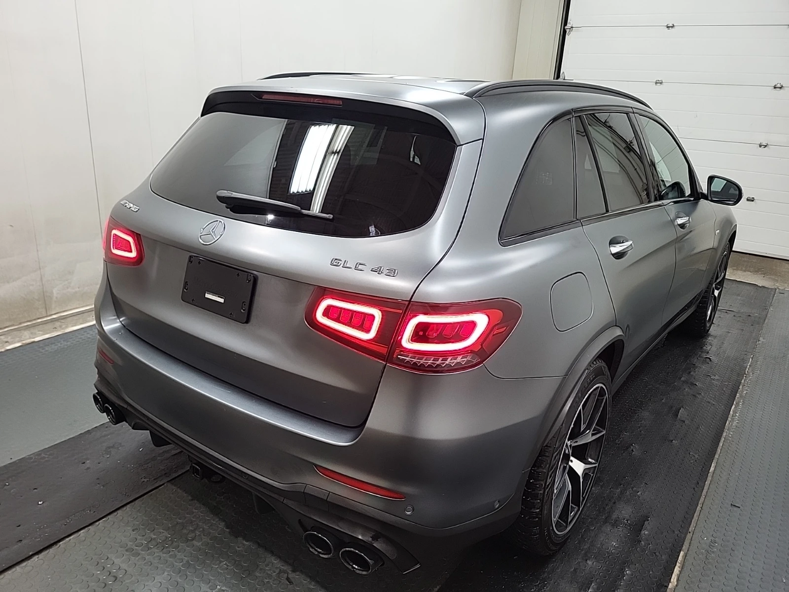 Mercedes-Benz GLC 43 AMG * CARFAX * АВТО КРЕДИТ - изображение 5