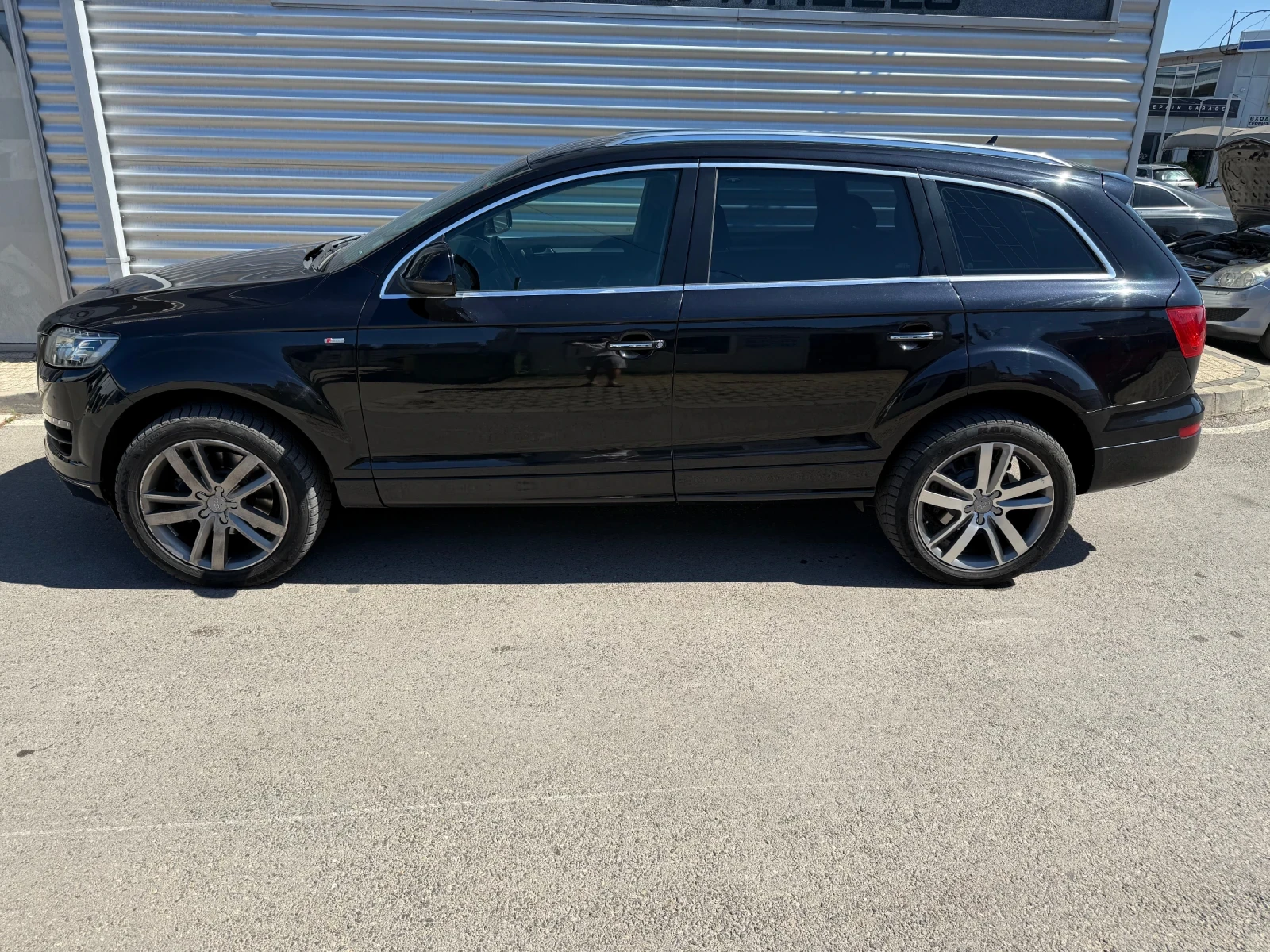 Audi Q7 3.0 TDI+ 239кс+ S-Line + BiXenon+ 7места+ Регистри - изображение 2