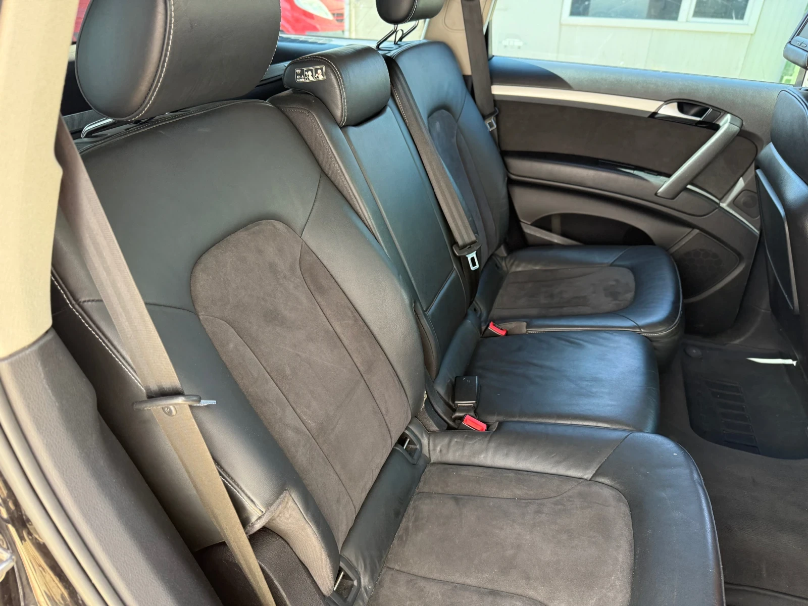 Audi Q7 3.0 TDI+ 239кс+ S-Line + BiXenon+ 7места+ Регистри - изображение 10