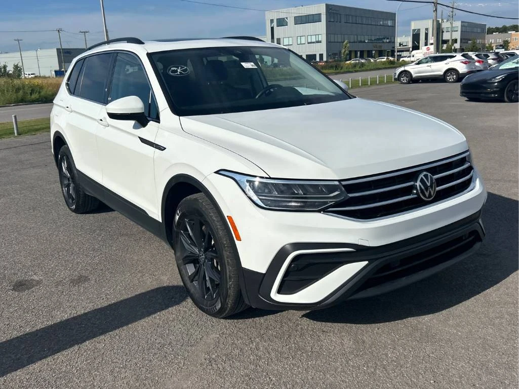VW Tiguan Comfortline 4MOTION* CARFAX* ОПЦИЯ ЗА ФИНАНСИРАНЕ* - изображение 3