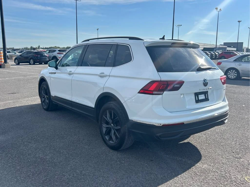 VW Tiguan Comfortline 4MOTION* CARFAX* ОПЦИЯ ЗА ФИНАНСИРАНЕ* - изображение 4