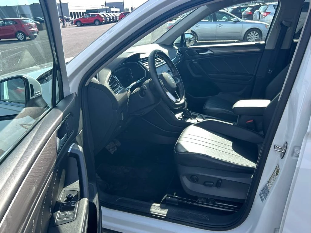 VW Tiguan Comfortline 4MOTION* CARFAX* ОПЦИЯ ЗА ФИНАНСИРАНЕ* - изображение 7