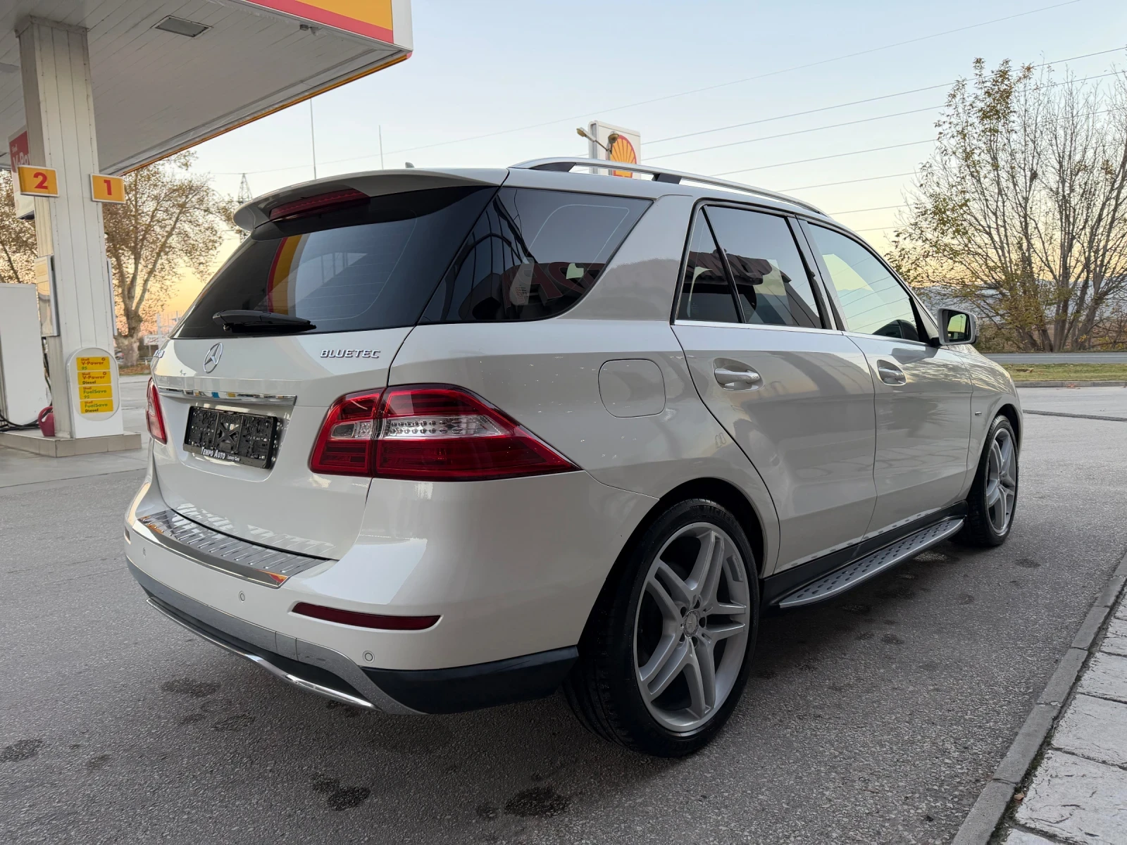 Mercedes-Benz ML 350 CDI-AMG-NAVI-SPORT-КОЖА-4 MATIC - изображение 6