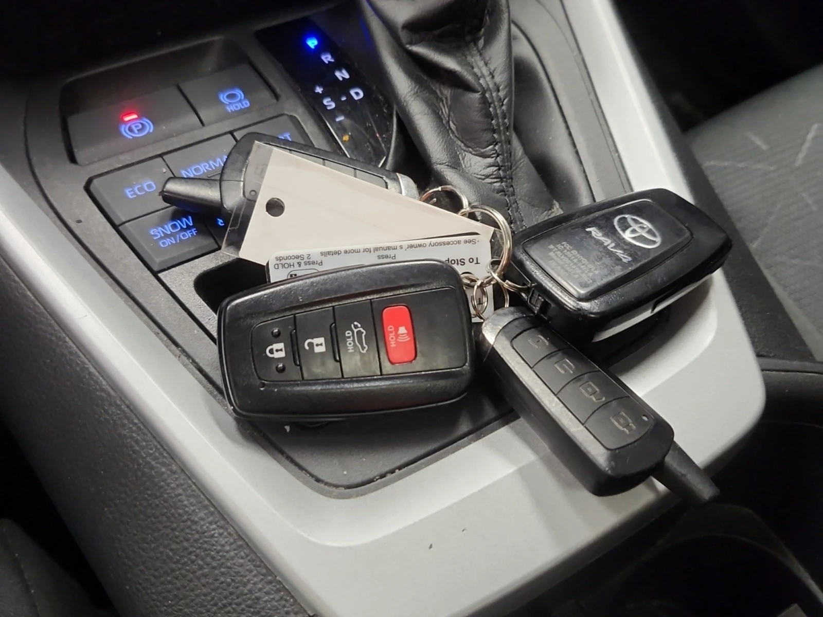 Toyota Rav4 XLE * * CARFAX * * АВТО КРЕДИТ * *  - изображение 9