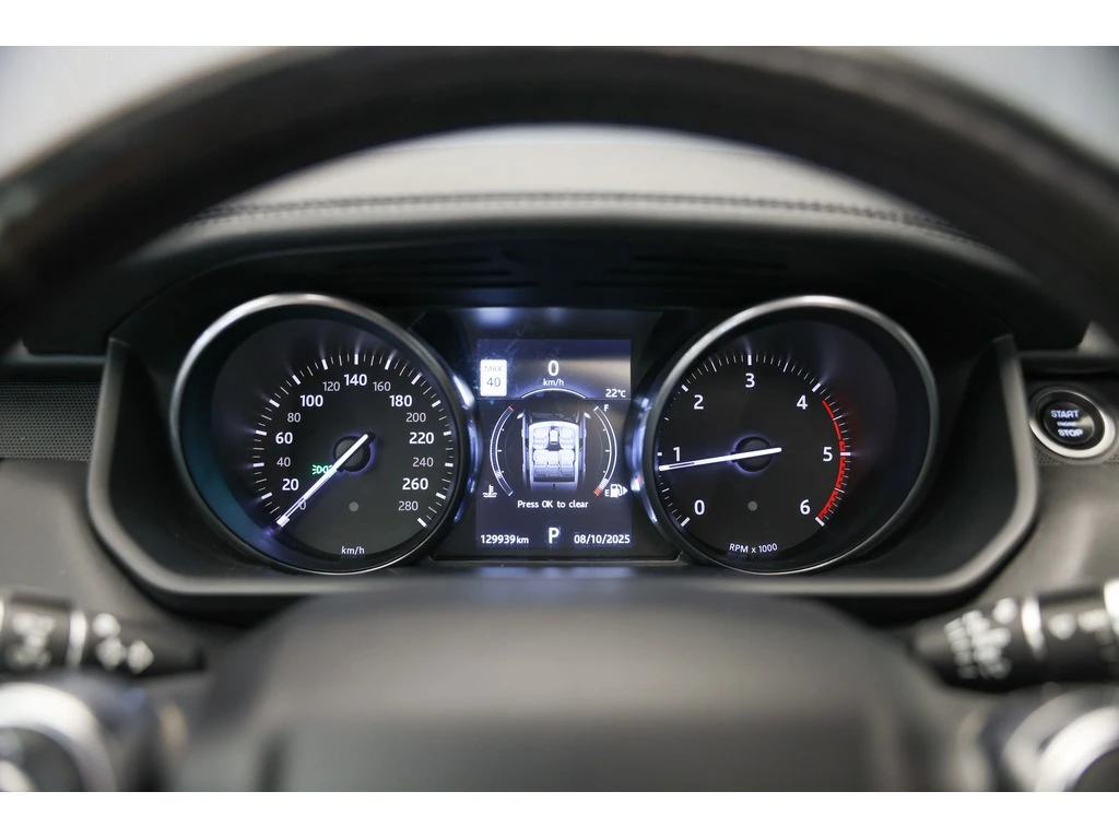 Land Rover Range Rover Sport HSE TD6 | СЕРВИЗНА КНИЖКА | ПАНОРАМА |  - изображение 10