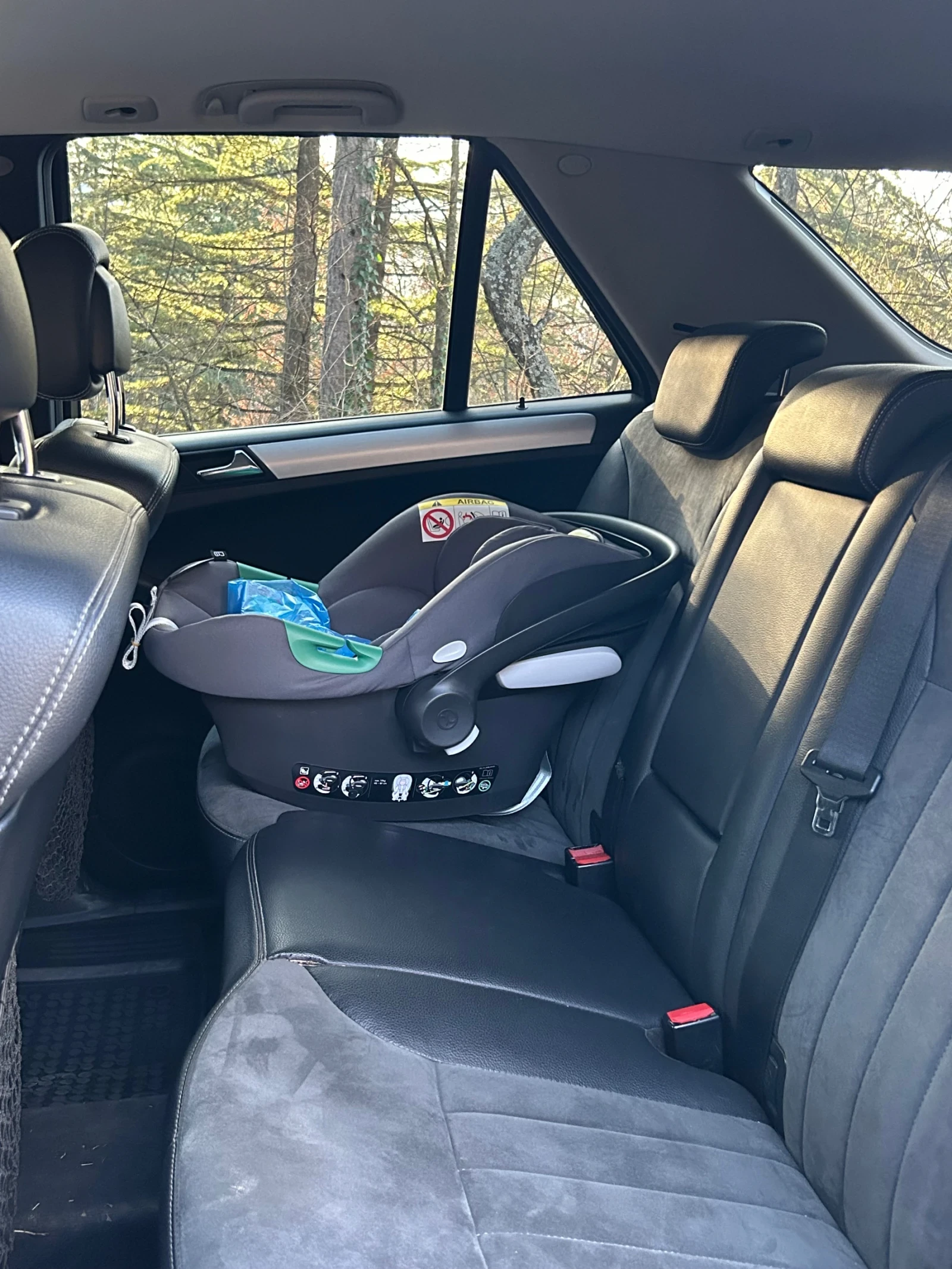 Mercedes-Benz ML 3.0 CDI, снимка 11 - Автомобили и джипове - 53841652