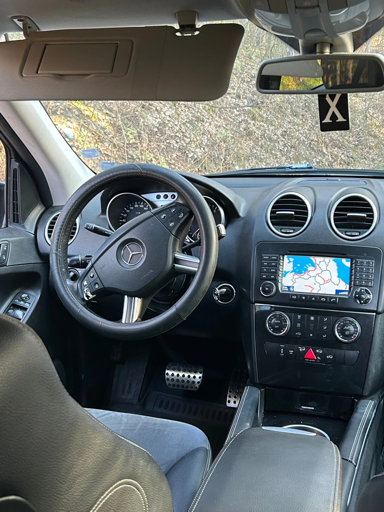Mercedes-Benz ML 3.0 CDI, снимка 9 - Автомобили и джипове - 53841652