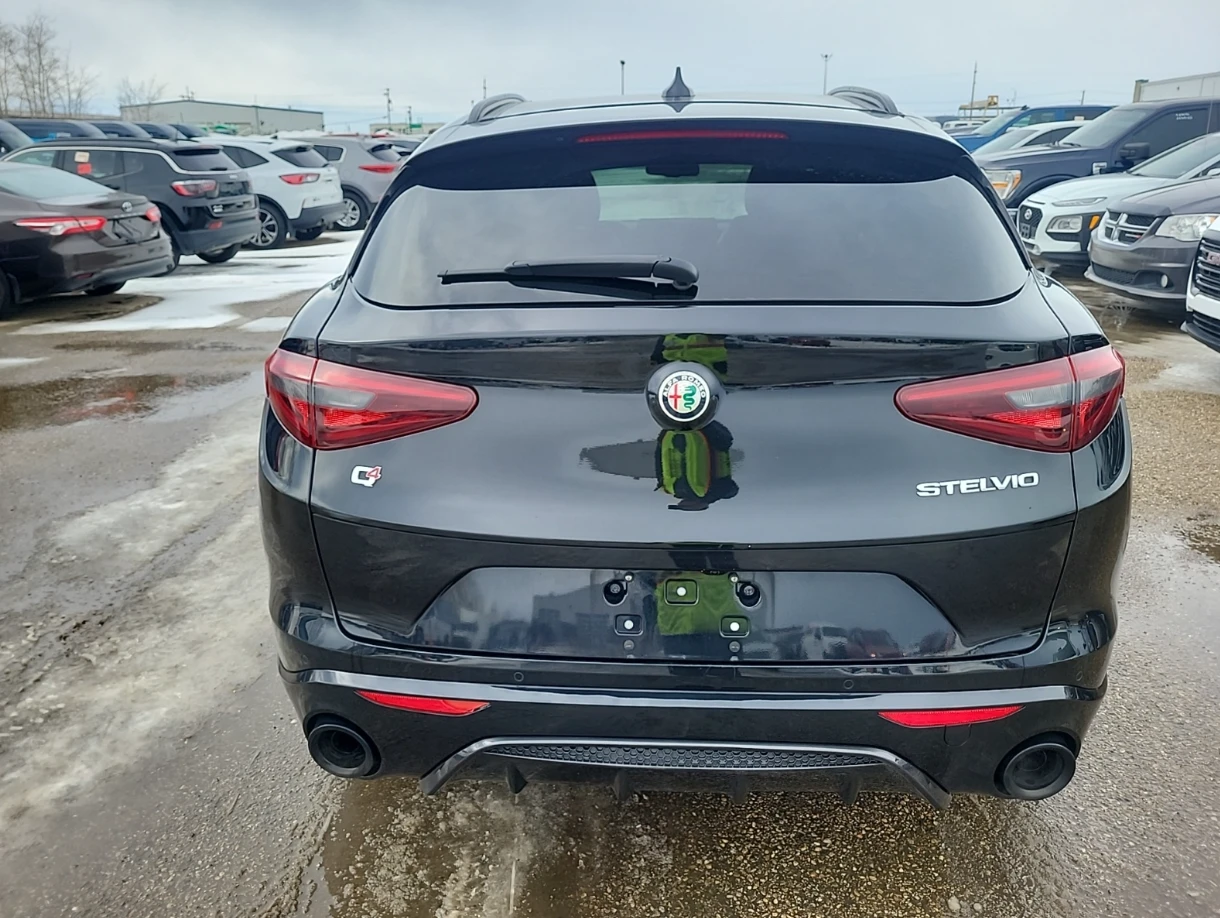 Alfa Romeo Stelvio 2022 Alfa Romeo STELVIO VELOCE, снимка 5 - Автомобили и джипове - 54105970