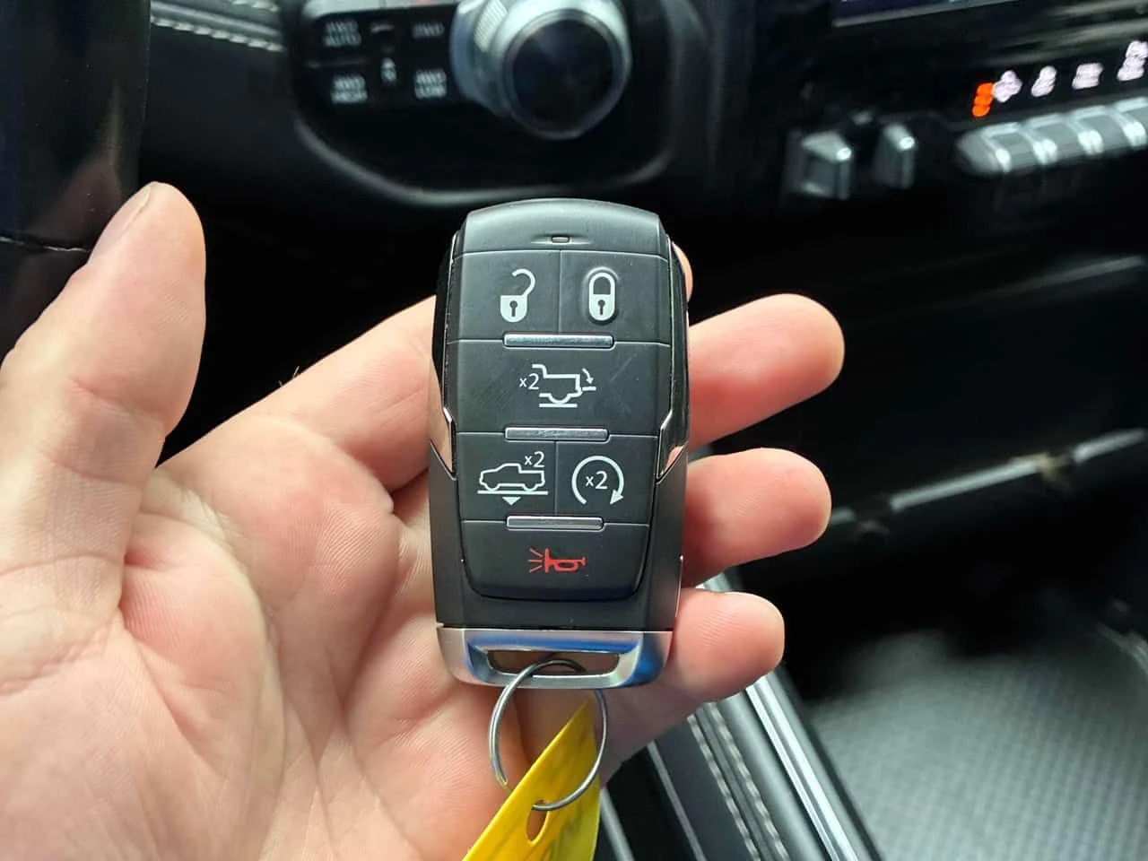Dodge RAM 1500 Limited / КЛИП НА МОТОРА / ВЪЗДУХ , снимка 16 - Автомобили и джипове - 54366498