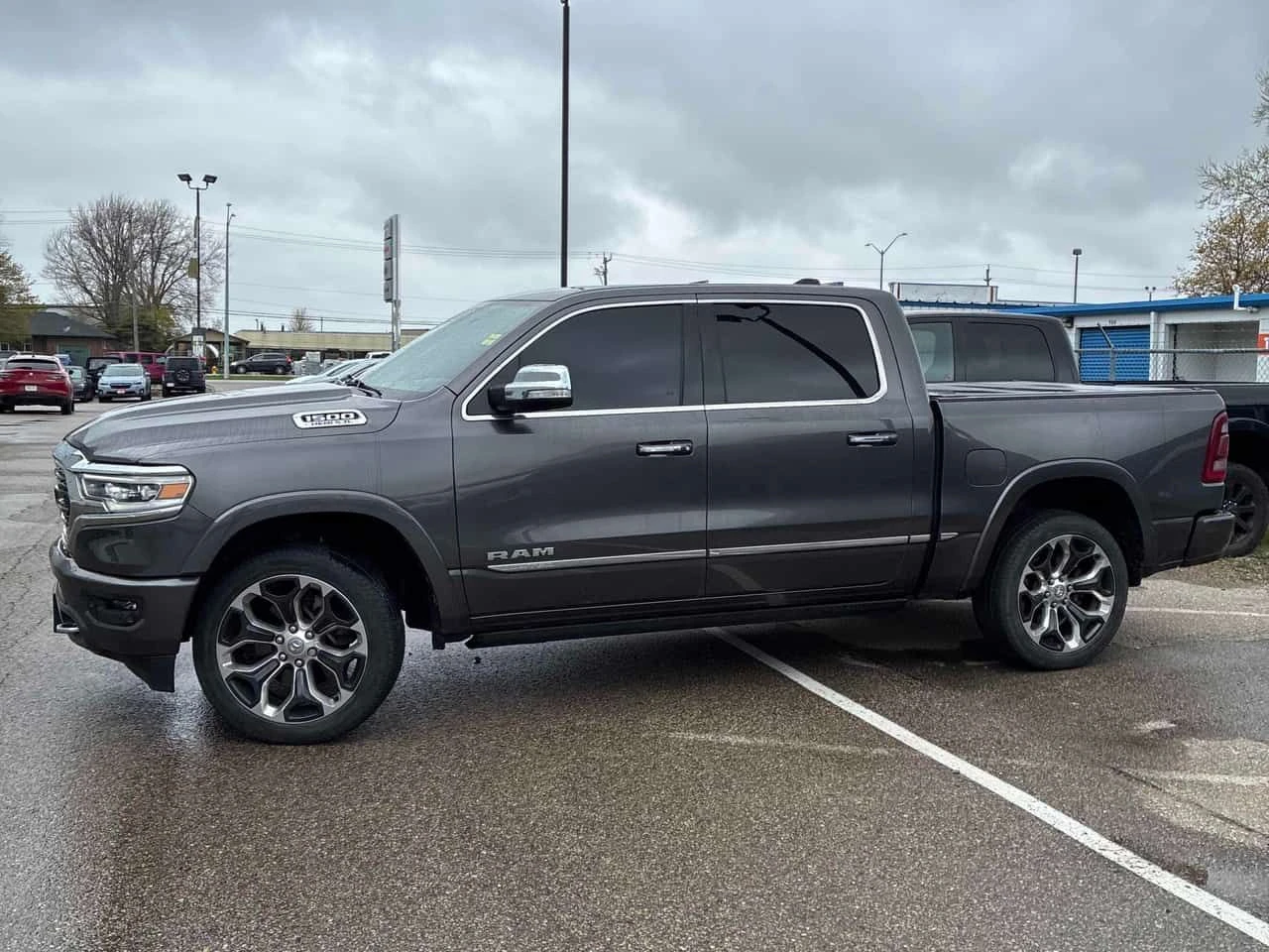 Dodge RAM 1500 Limited / КЛИП НА МОТОРА / ВЪЗДУХ , снимка 2 - Автомобили и джипове - 54366498