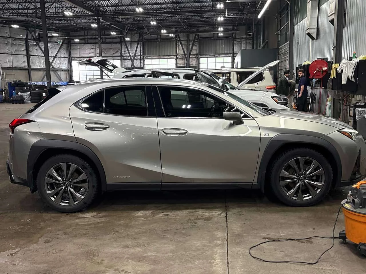 Lexus UX 250h * F SPORT * �������� * NAVI * ����� | Mobile.bg � ����������� 3