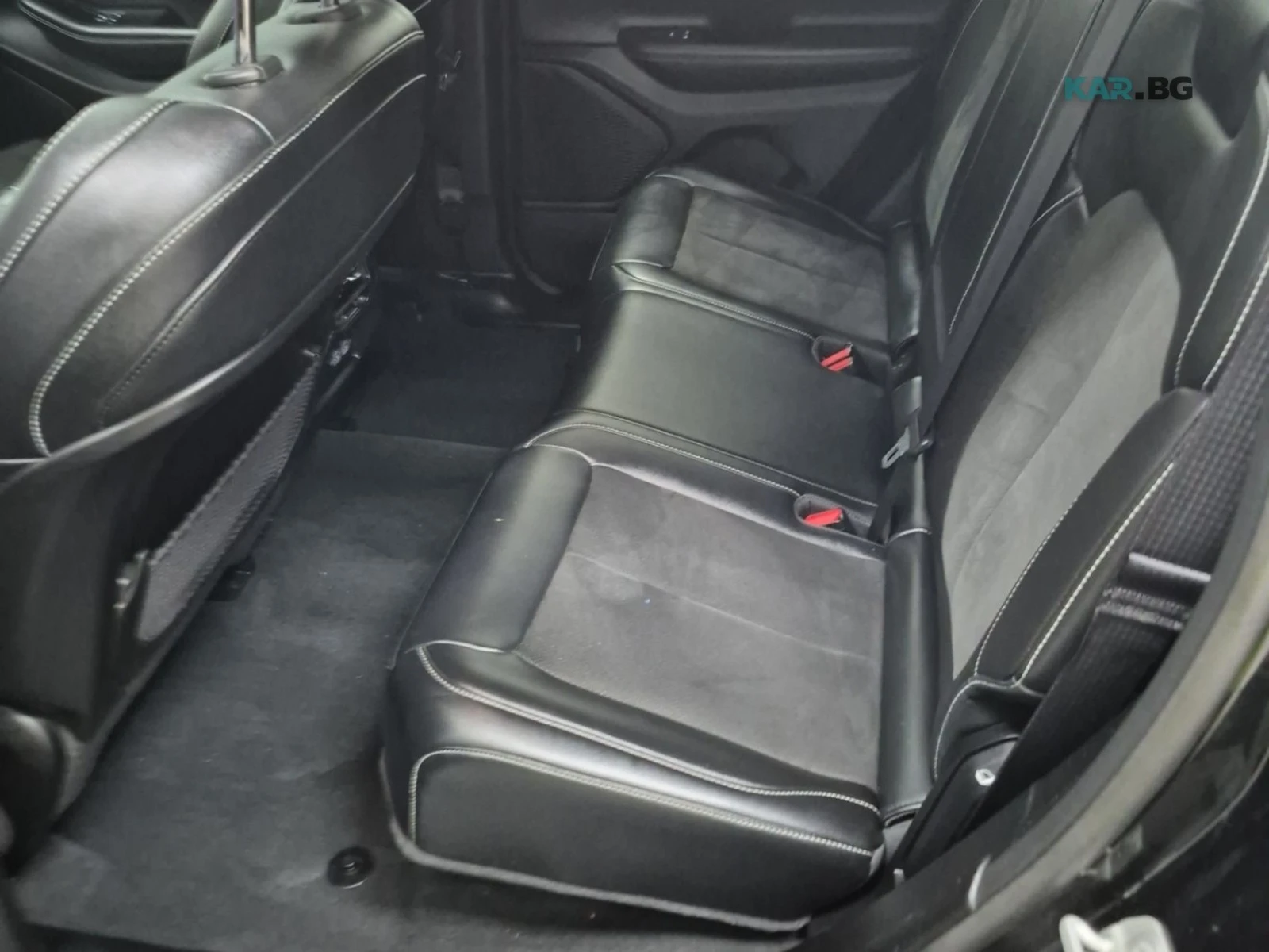 Jeep Grand cherokee ALTITUDE * AвтоКредит * (ЦЕНА ДО БГ), снимка 15 - Автомобили и джипове - 55321583