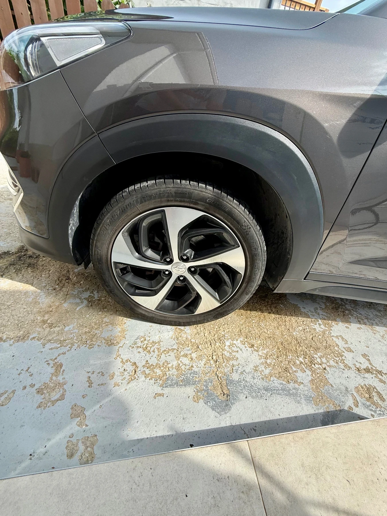 Hyundai Tucson 1.6 gdi lpg, снимка 5 - Автомобили и джипове - 55417131