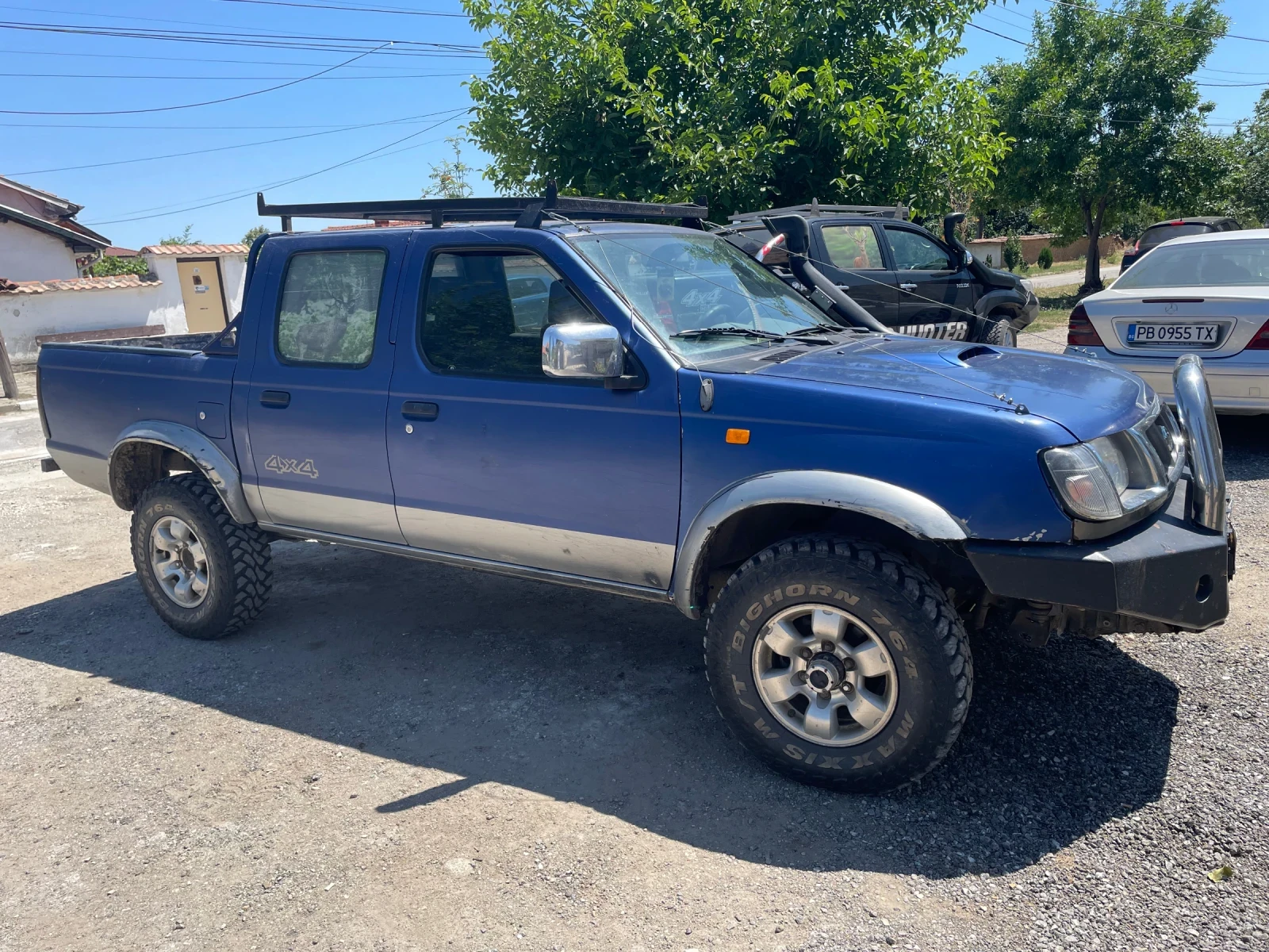 Nissan Navara, снимка 3 - Автомобили и джипове - 55501379