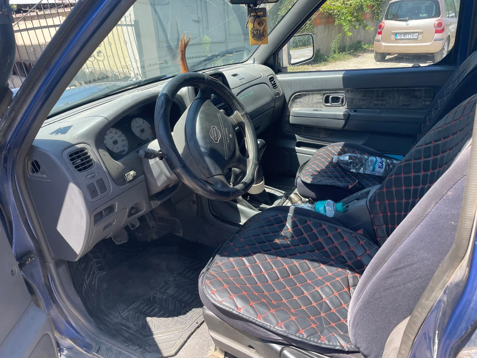 Nissan Navara, снимка 7 - Автомобили и джипове - 55501379