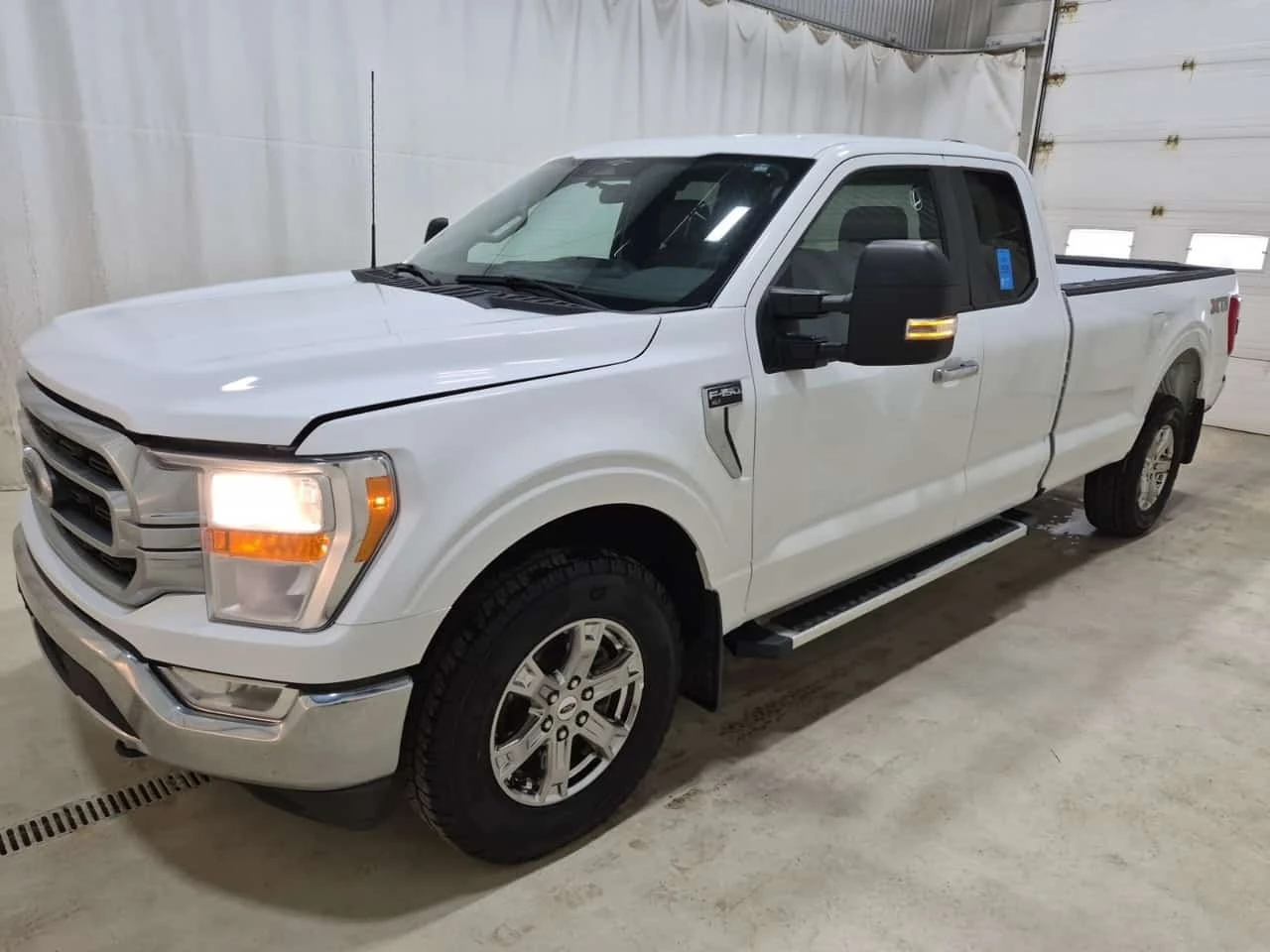 Ford F150 * 4WD SuperCab Box * CARFAX * ЦЕНА ДО БГ