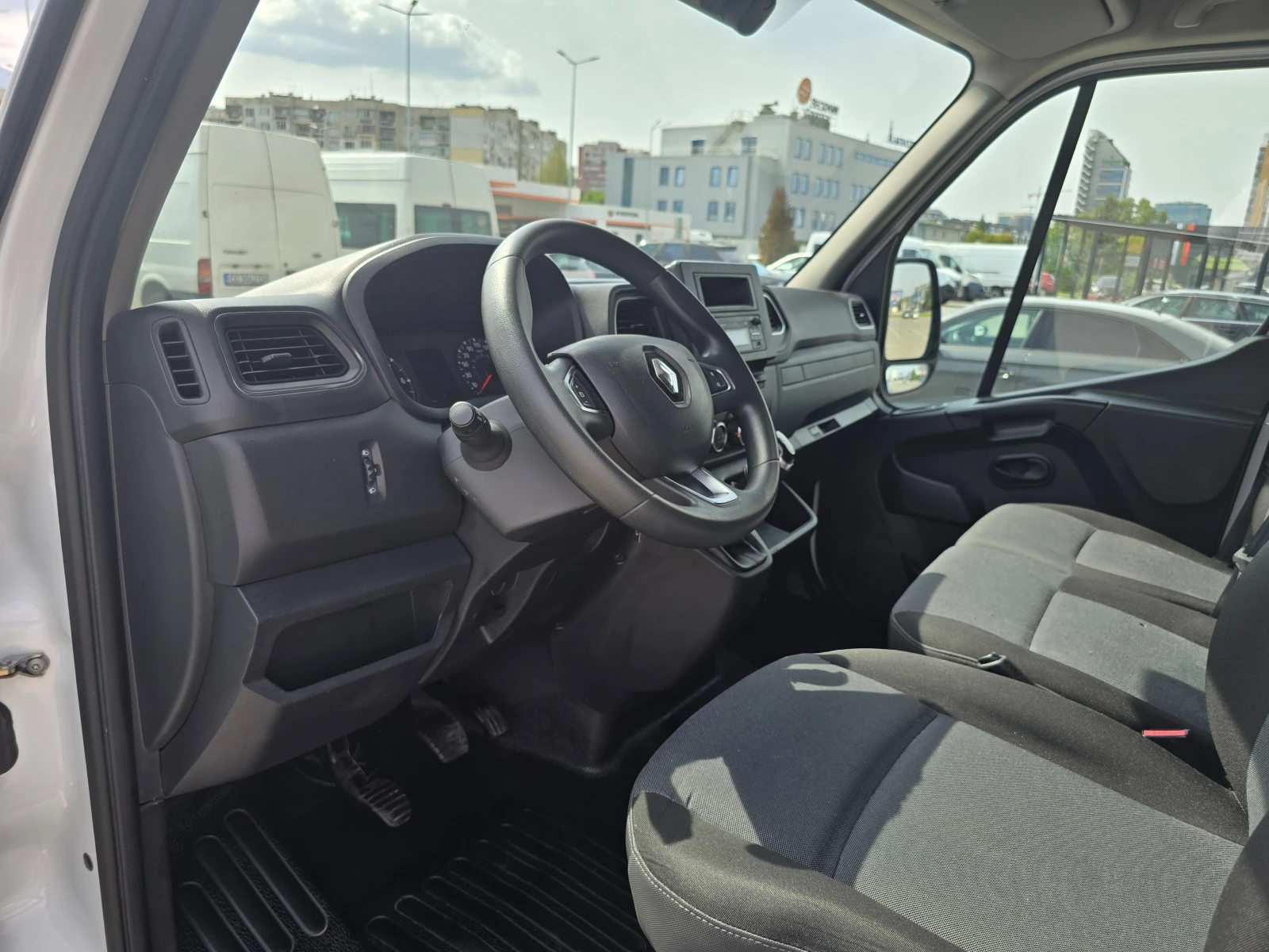 Renault Master 2.3DTI - изображение 10