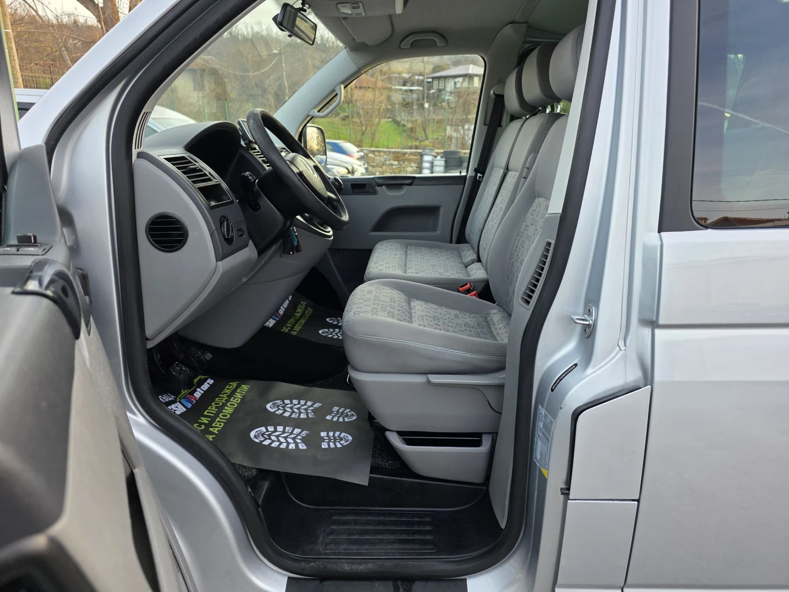 VW Transporter 2.5 TDI 131 �.�. 6 �����/ ����� ���� / �������� | Mobile.bg � ����������� 9