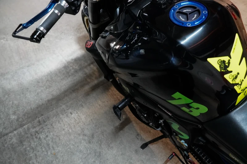 Yamaha FZ1 Naked, снимка 11 - Мотоциклети и мототехника - 52679381