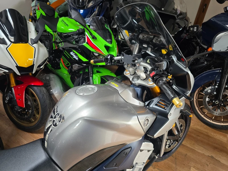 Yamaha FZ1 Fazer 1000, снимка 11 - Мотоциклети и мототехника - 52702351