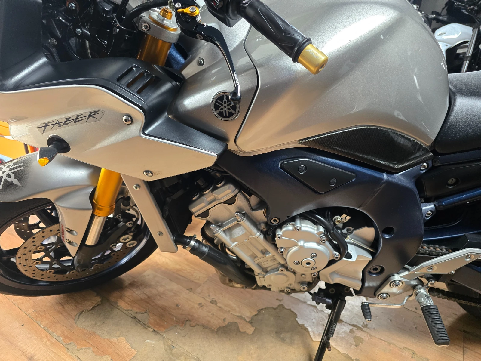 Yamaha FZ1 Fazer 1000 - изображение 5