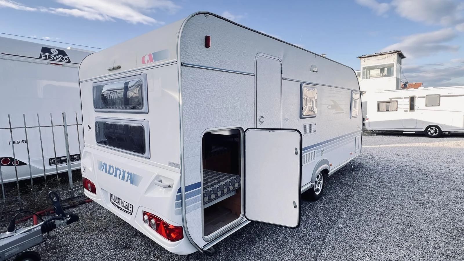 Каравана Adria Adora 542  TK - изображение 4