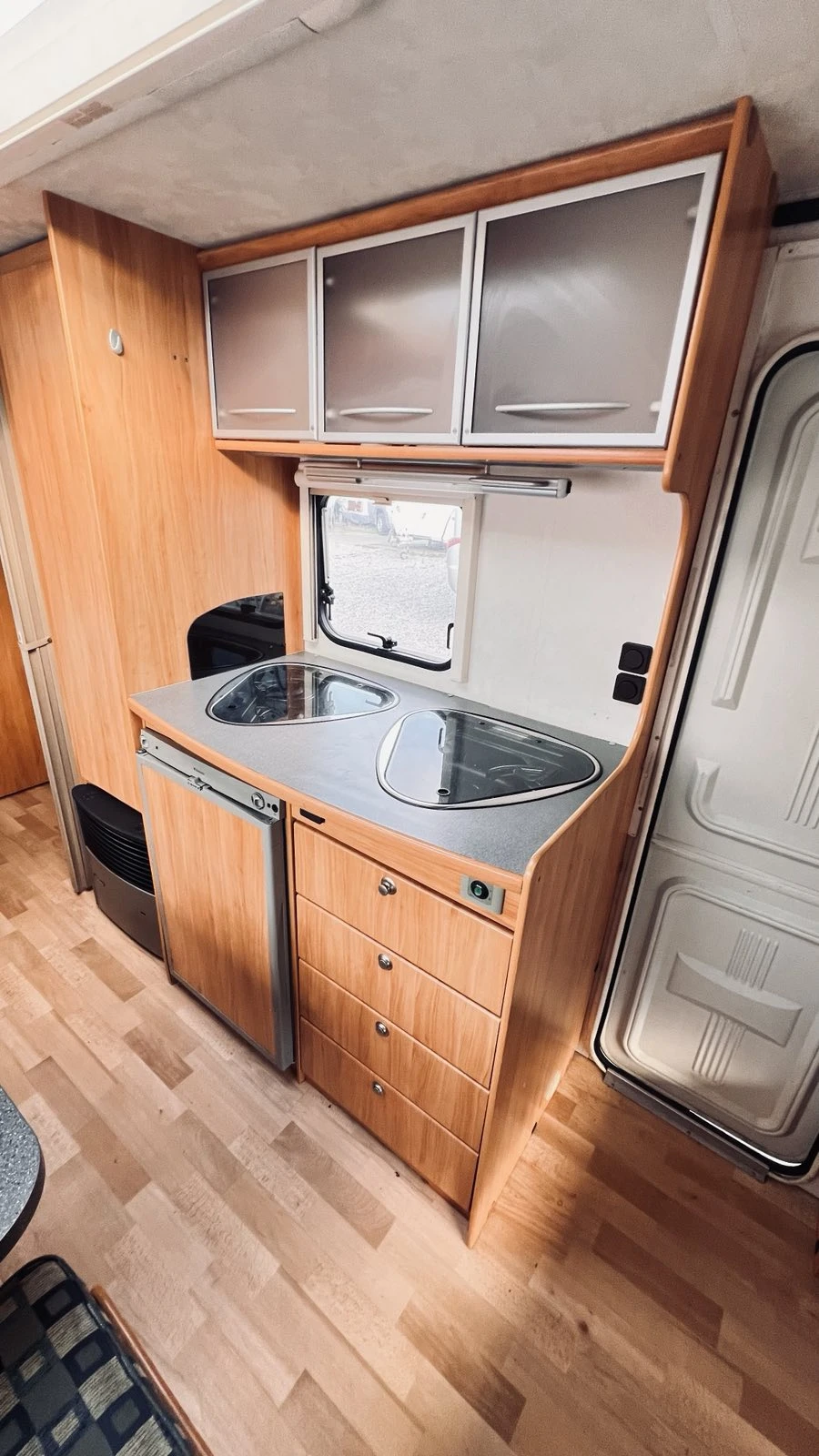 Каравана Adria Adora 542  TK - изображение 9