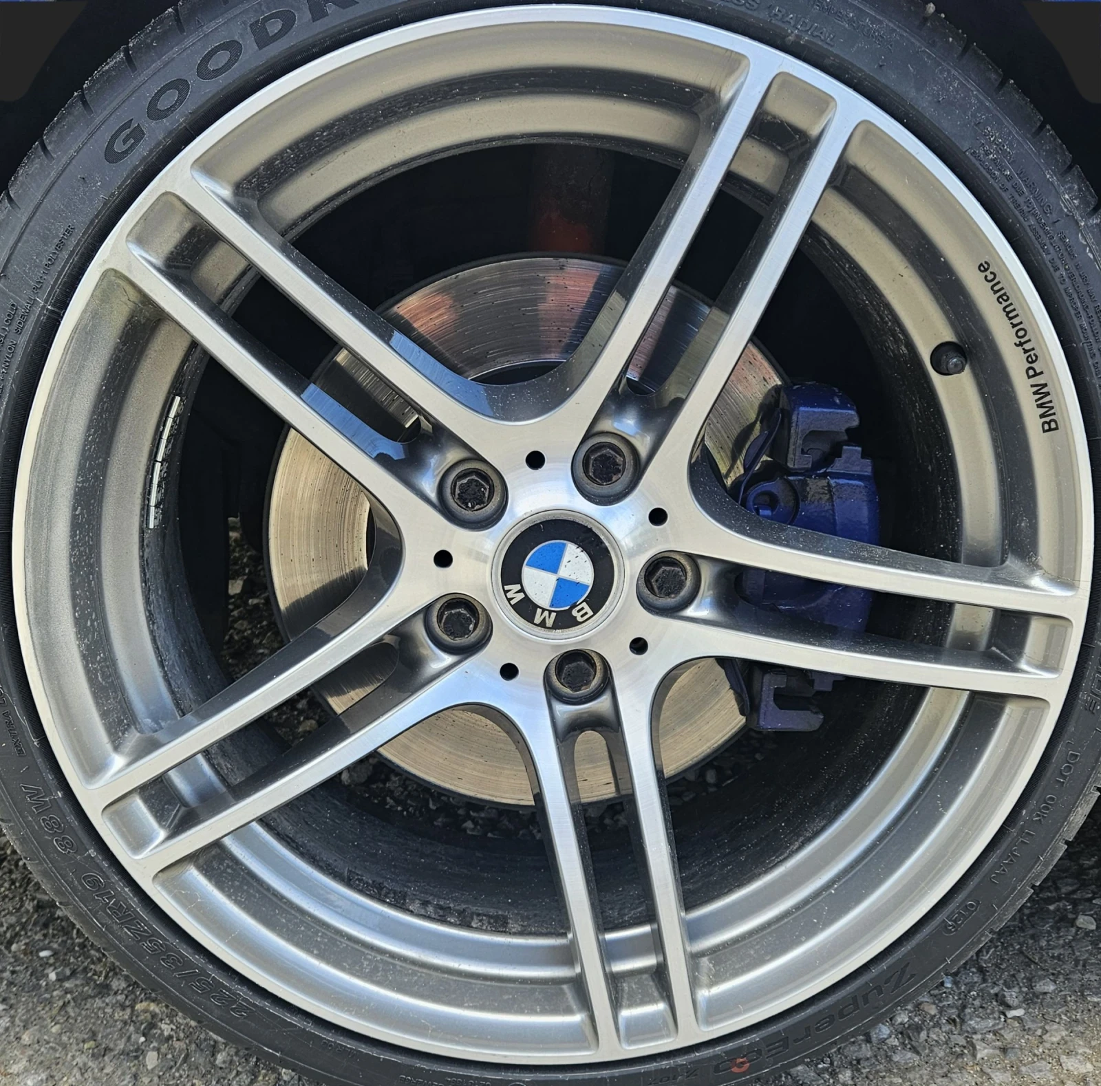 Гуми с джанти Други 225/35R19