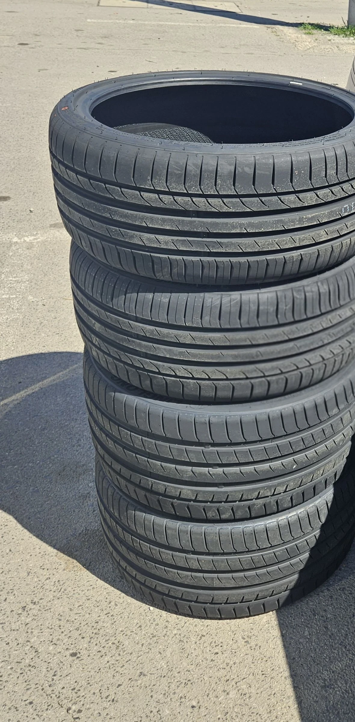 Гуми с джанти Други 225/35R19, снимка 6 - Гуми и джанти - 54379098