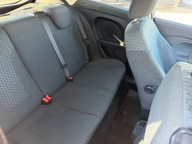Ford Fiesta 1.6/120кс Климатроник, снимка 12