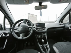 Peugeot 208 ЛИЧЕН автомобил, снимка 4
