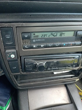 VW Passat  2, 0i | Mobile.bg    15