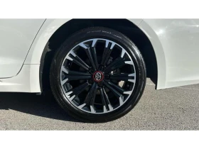 Toyota Corolla SDN 1.8HSD GR SPORT | Mobile.bg    16