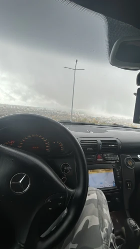 Mercedes-Benz C 200 W203 - 1800 € / 3520.49 лв. - 56176379 3