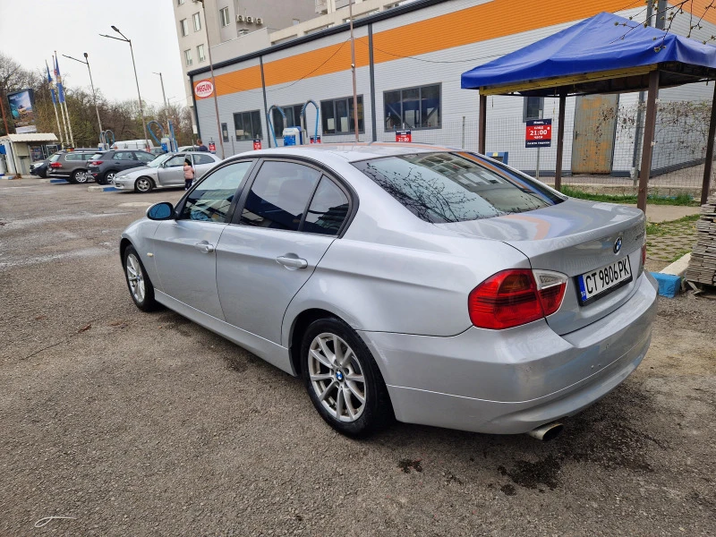 BMW 320 i 170hp, снимка 3 - Автомобили и джипове - 46305750