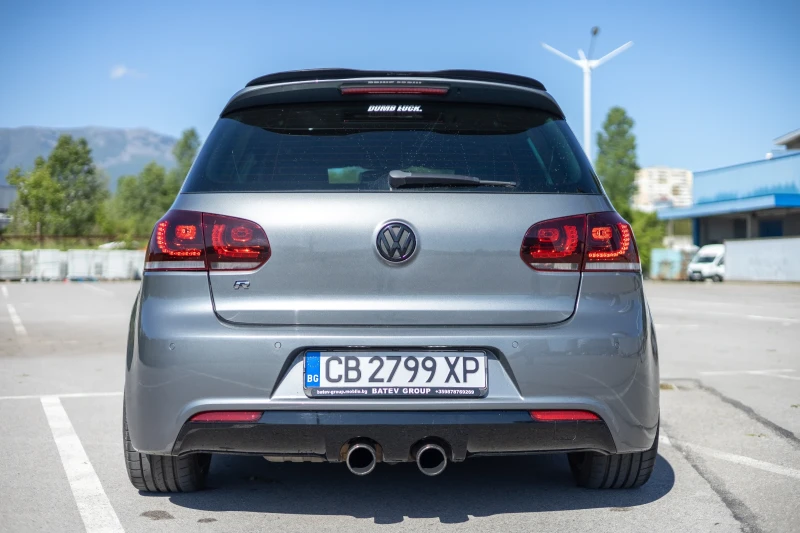 VW Golf MK6 R CS RECARO ШВЕЙЦАРИЯ ОБСЛУЖЕН 306 к.с., снимка 16 - Автомобили и джипове - 47370743