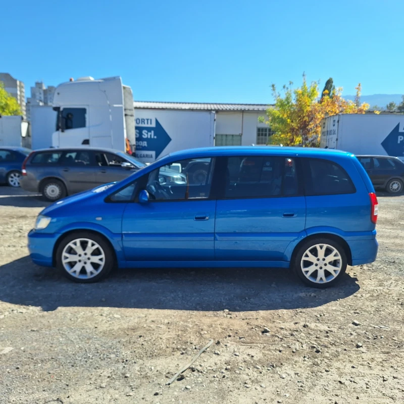 Opel Zafira 2.0 OPC 200кс., снимка 4 - Автомобили и джипове - 47380169