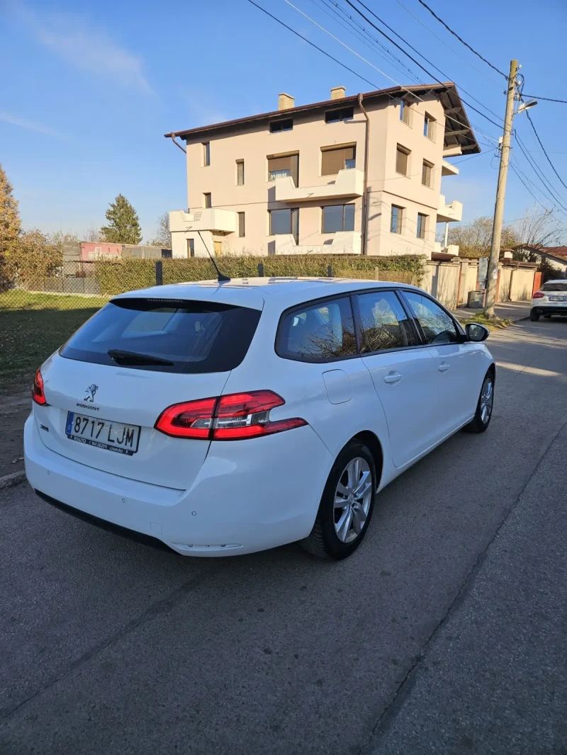 Peugeot 308 1.5 HDI AddBlue Digital Cockpit, снимка 4 - Автомобили и джипове - 47907064