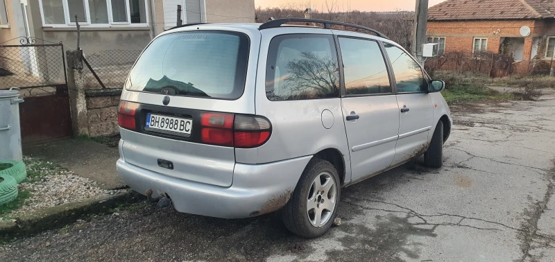 VW Sharan, снимка 4 - Автомобили и джипове - 48282617