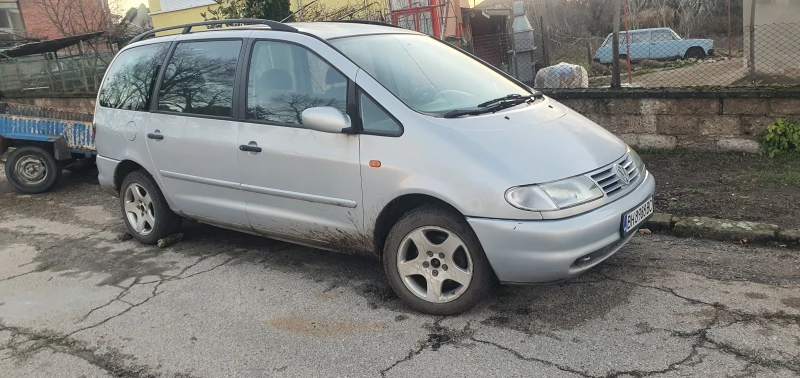 VW Sharan, снимка 1 - Автомобили и джипове - 48282617