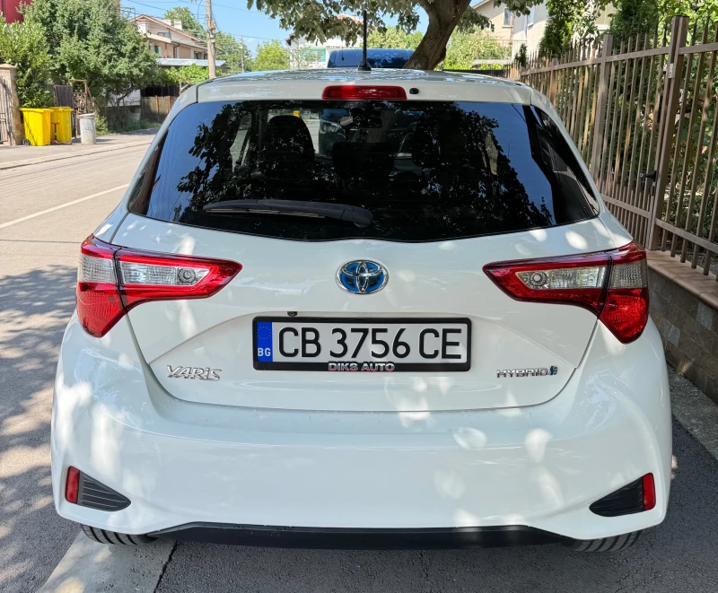 Toyota Yaris Toyota Yaris 1.5 VVT-i (100 Hp) Hybrid e-CVT, снимка 4 - Автомобили и джипове - 51065724