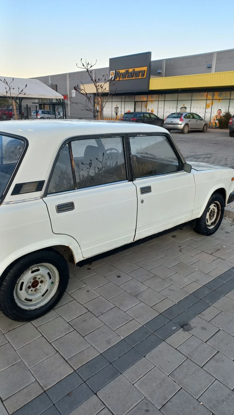 Lada 2105, снимка 16 - Автомобили и джипове - 52337585