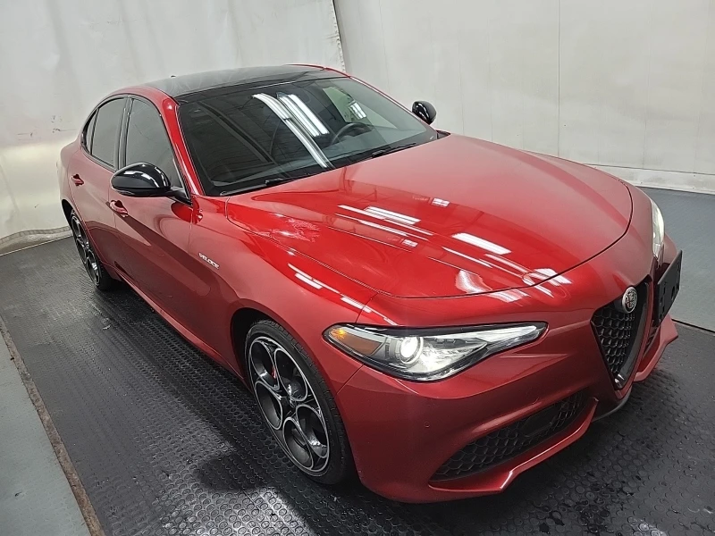 Alfa Romeo Giulia VELOCE* * CARFAX* * АВТОКРЕДИТ* * , снимка 2 - Автомобили и джипове - 52618621