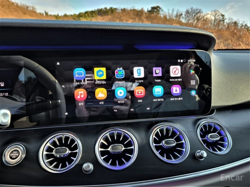 Mercedes-Benz E 220, снимка 10 - Автомобили и джипове - 52887112