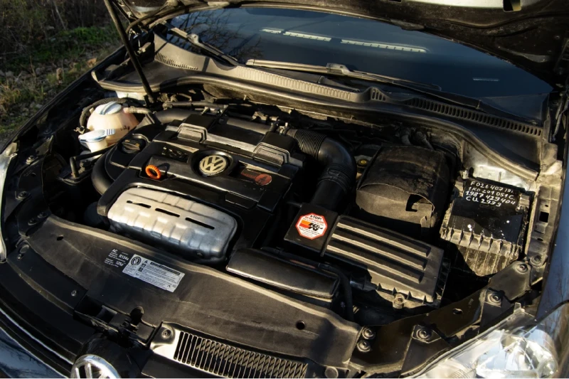 VW Golf 6 1.4TSI, снимка 9 - Автомобили и джипове - 52915159